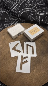 {{photo.Alt || photo.Description || 'Трафареты 24 скандинавских руны'}}
